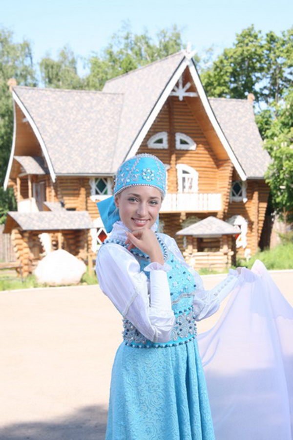 terem_snegurochki_kostromskoj_slaven_krasotoj_nezemnoj.JPG terem_snegurochki_kostromskoj_slaven_krasotoj_nezemnoj.JPG
