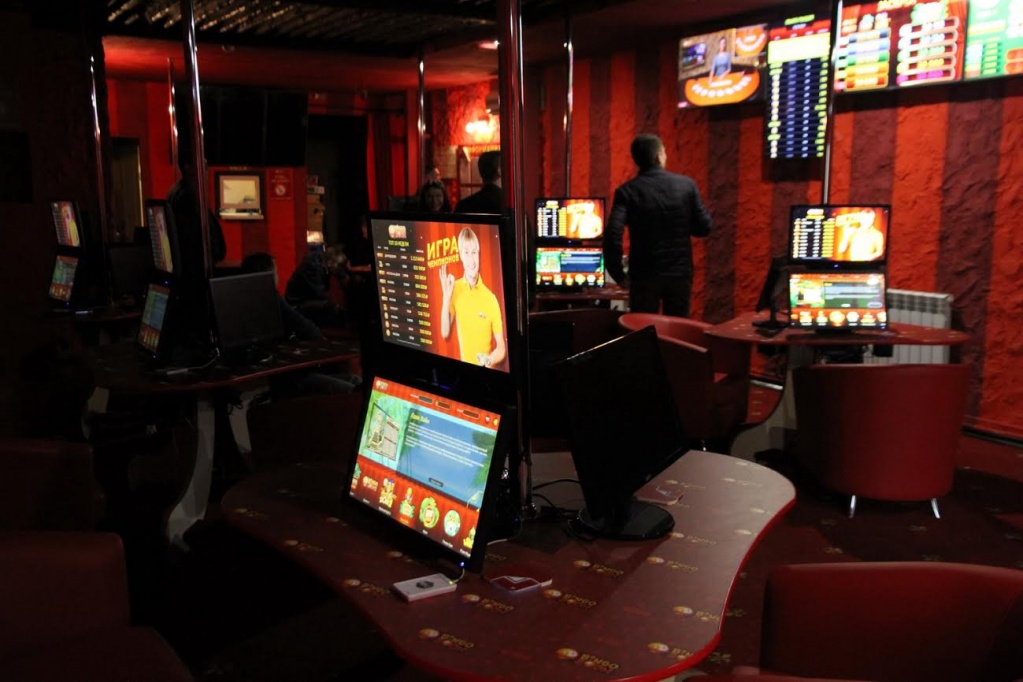 Букмекерская контора с игровыми автоматами цирк игровые автоматы