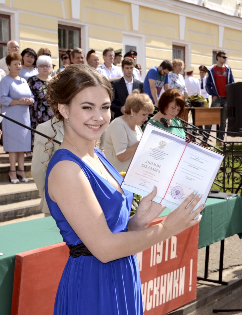 Прически на получение диплома