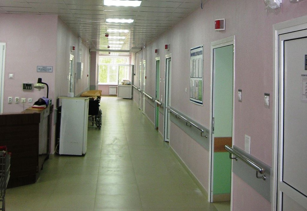 Чернышевская 2 больница. Отделения больницы. Больница внутри. Поликлиника внутри. Хирургическое отделение коридор.
