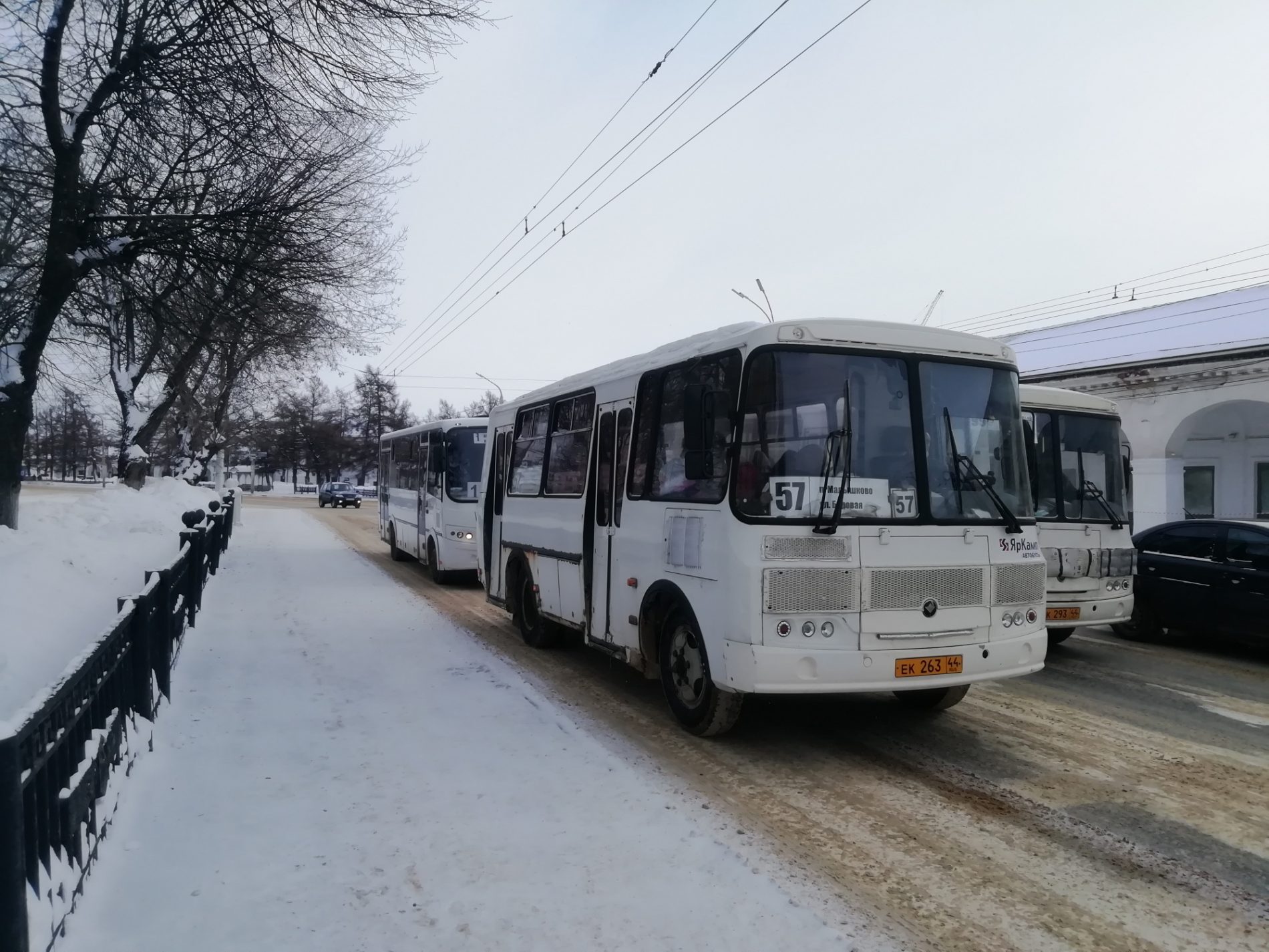 Перевозчики в Костроме массово нарушают расписание движения