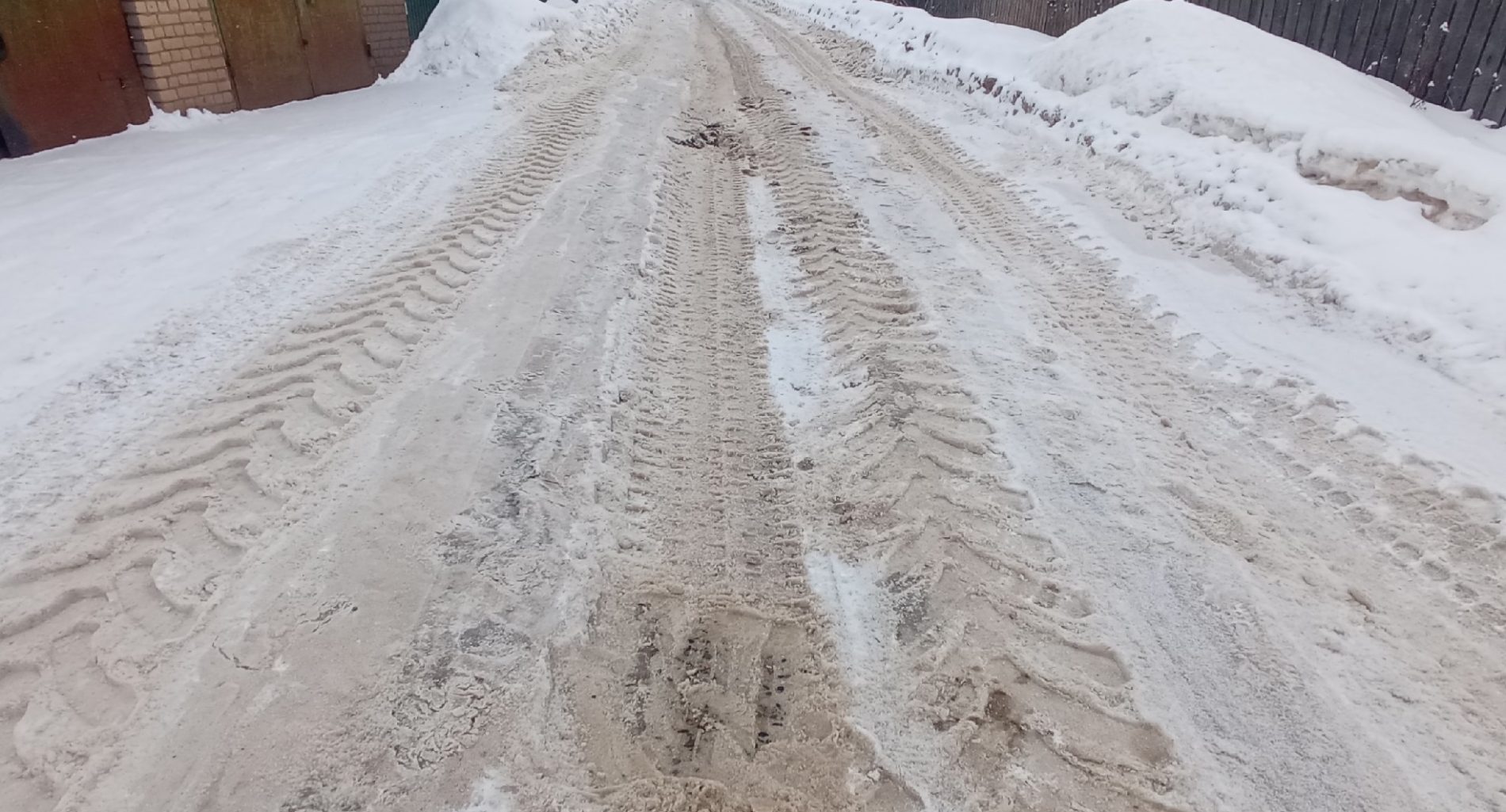 Мэрия Костромы проведёт проверку по жалобе жителя на плохую уборку снега