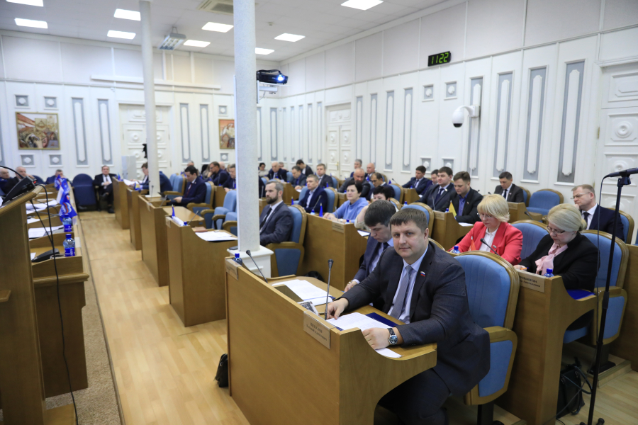 Говорливому костромскому депутату Щепалову рекомендовали уйти в отставку