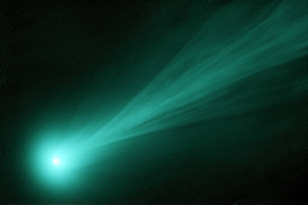 В феврале костромичи смогут увидеть уникальную «зеленую» комету