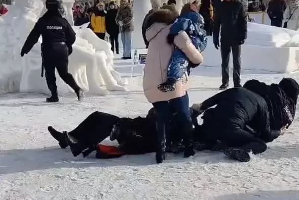 Костромича оштрафовали за дебош среди ледяных скульптур