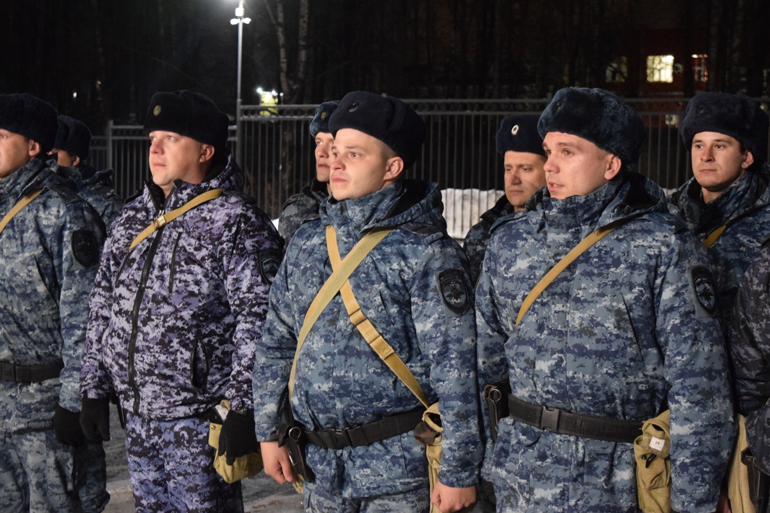 Костромские полицейские вернулись домой со службы из Дагестана