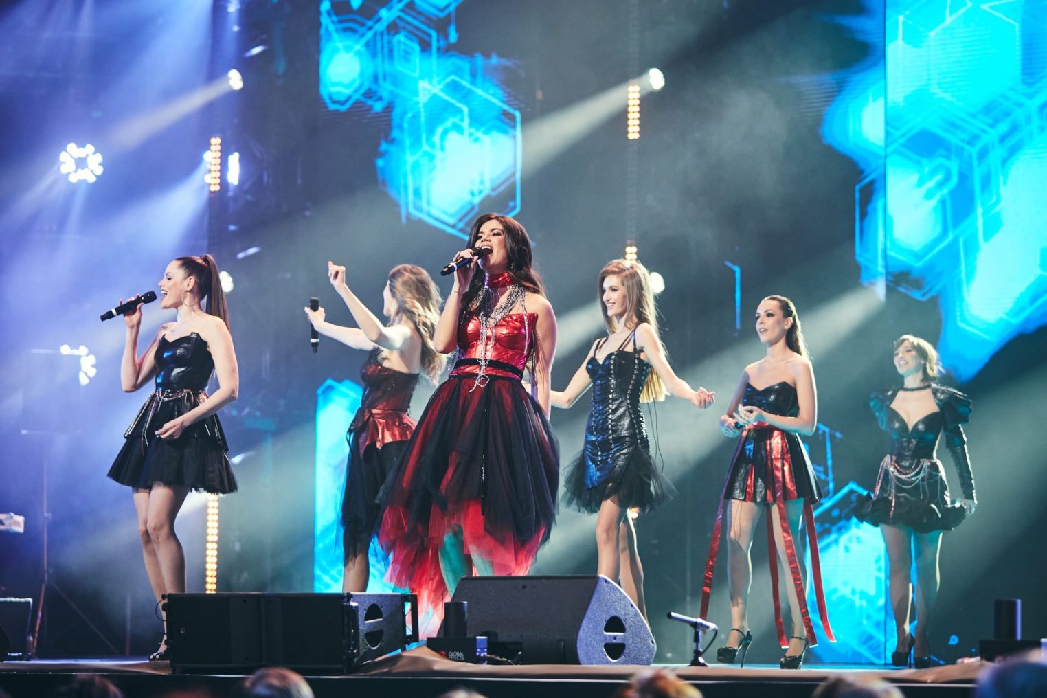 Шоу женских голосов SOPRANO выступит в Костроме с новой шоу-программой