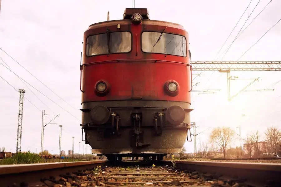 Отправление пригородных поездов из Костромы изменится на один день