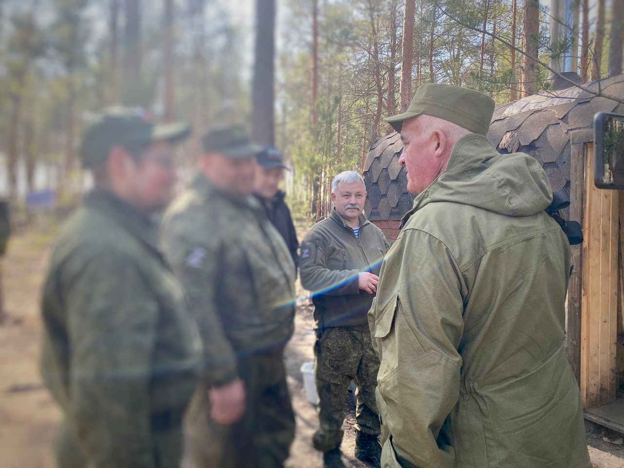 Губернатор Костромской области в зоне СВО встретился с бойцами-земляками