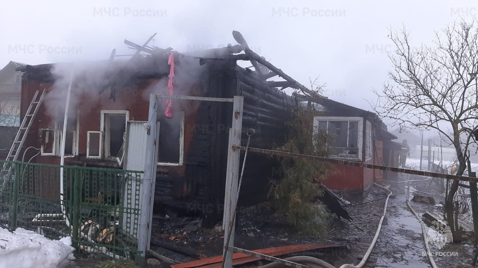 Пожилой костромич погиб рано утром при пожаре
