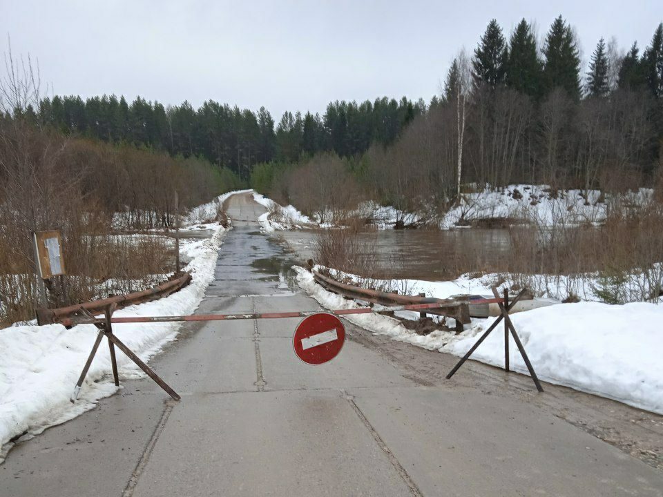 Паводок отрезал от мира ещё четыре деревни Костромской области