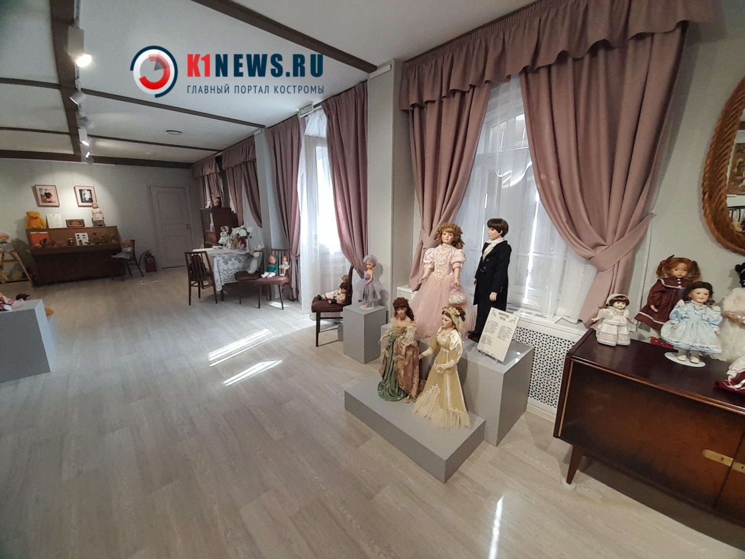 В Кострому передали уникальных кукол из разных стран