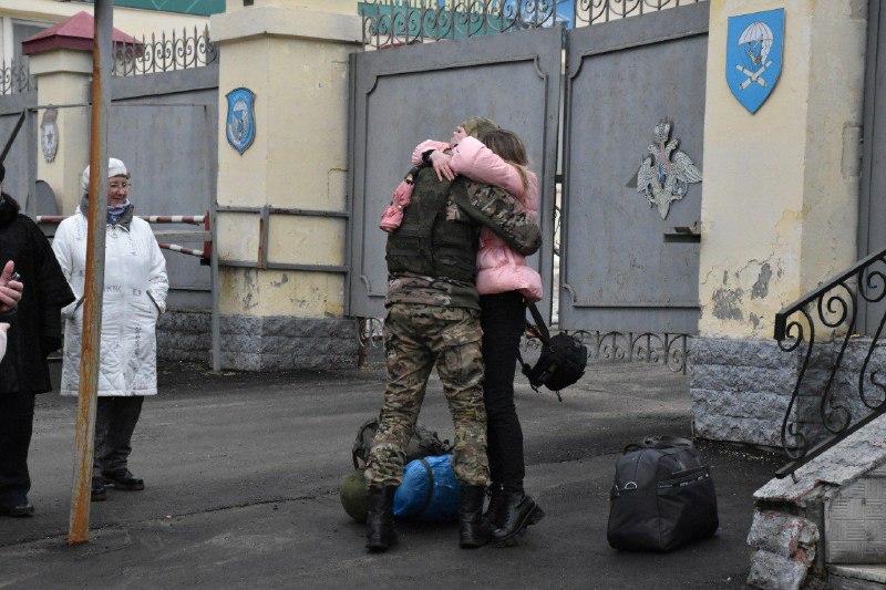 Первые военнослужащие СВО прибыли в отпуск в Костромскую область