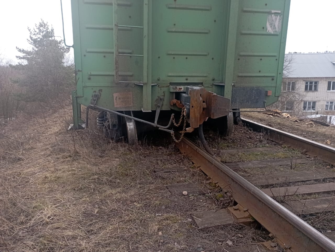 В Костромской области поезд сошел с рельсов