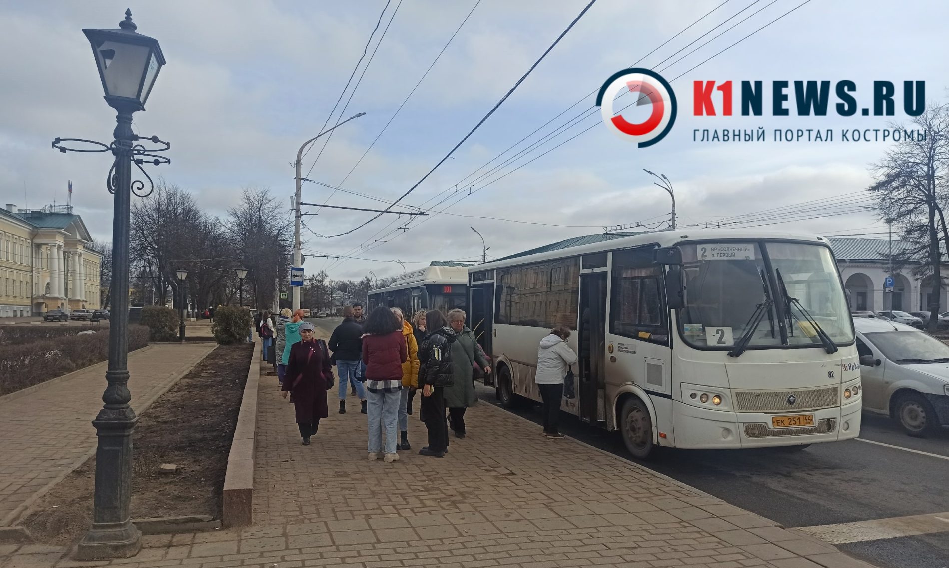 В центре Костромы изменится расположение автобусных остановок