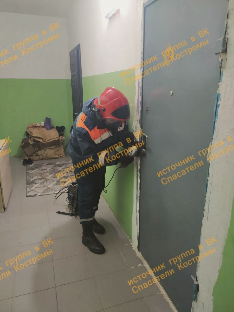 За закрытой дверью спасатели обнаружили страшное