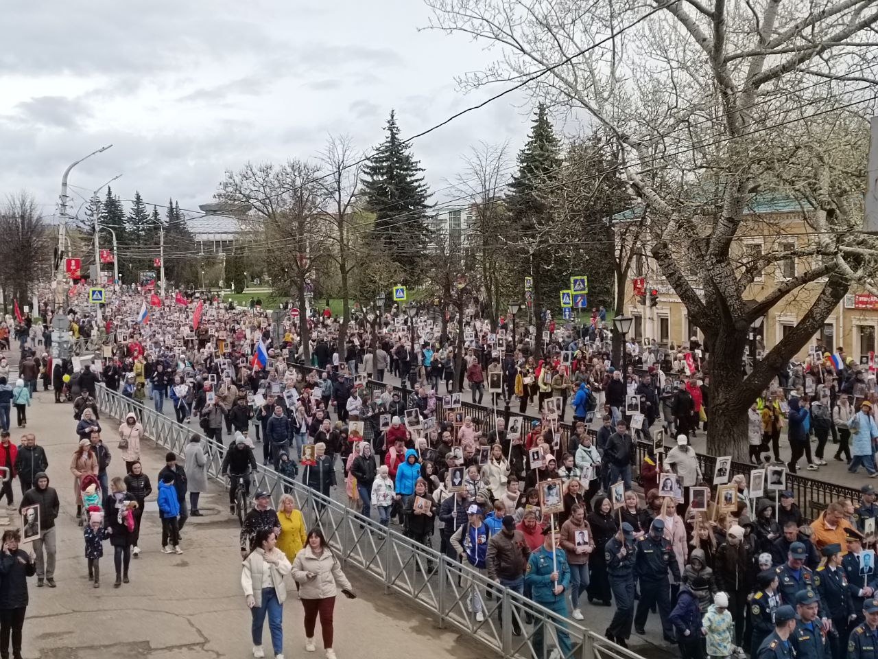 В Костроме планируют отменить очное шествие «Бессмертного полка»