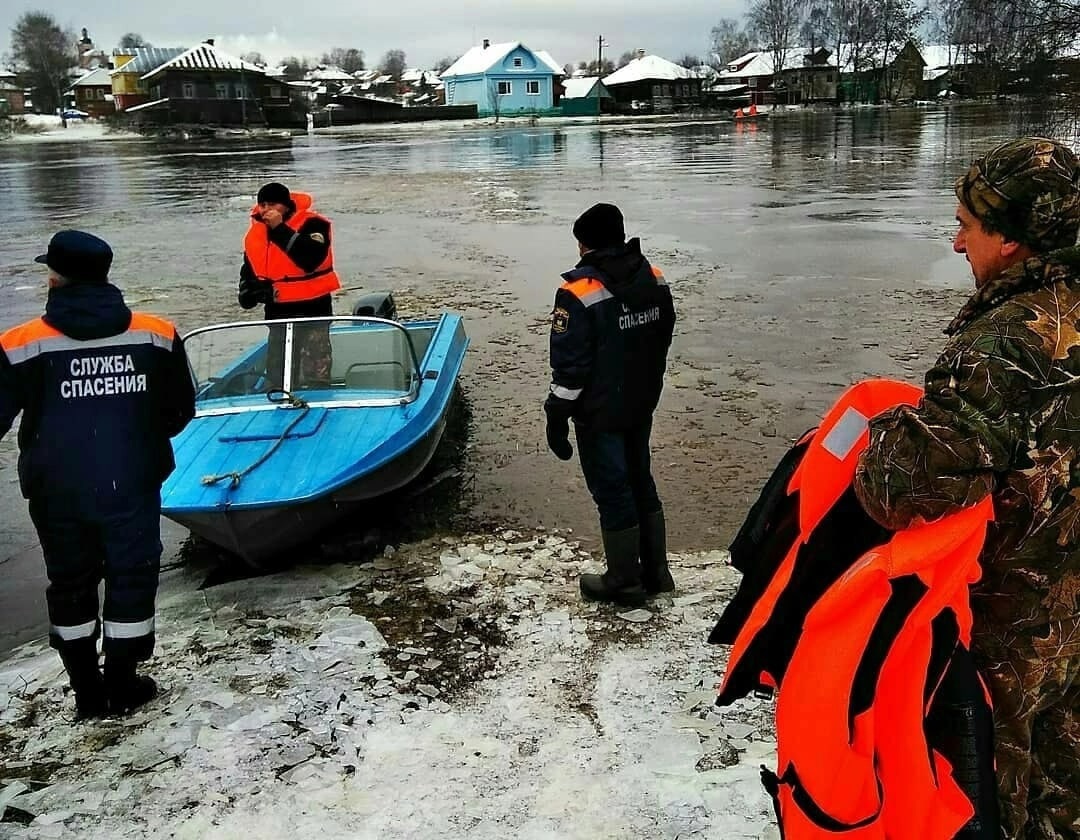 В 6 муниципалитетах Костромской области введён режим повышенной готовности из-за паводка