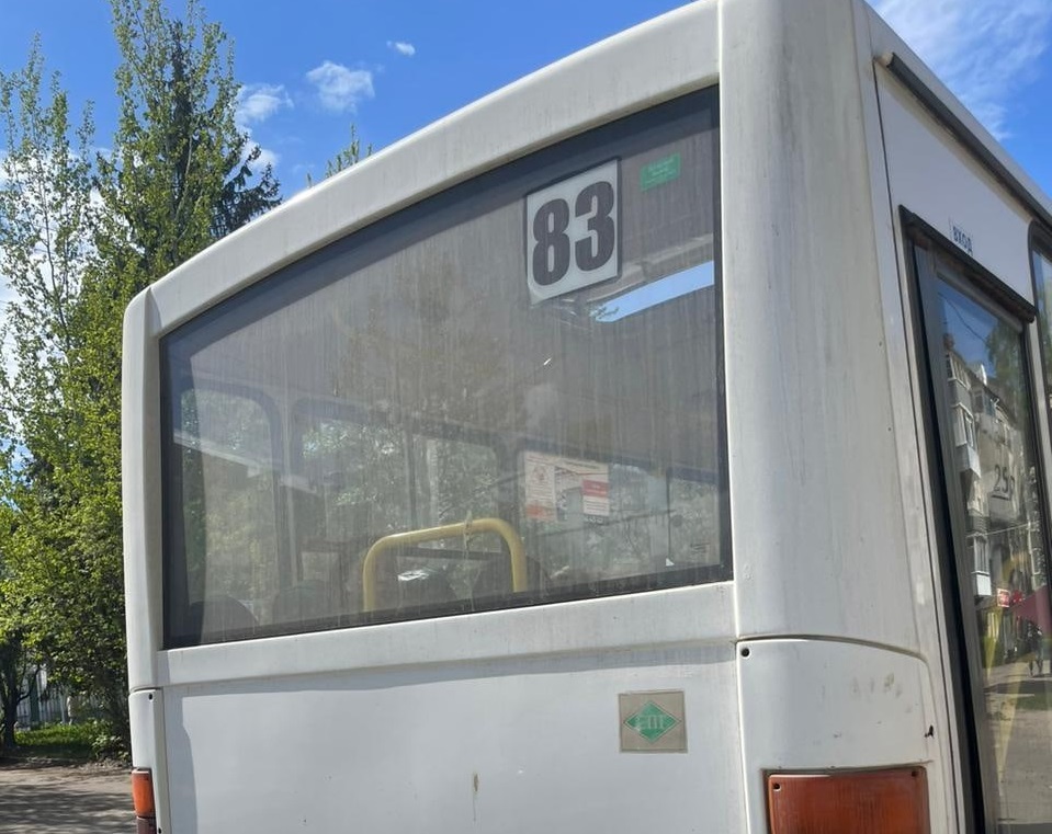 В Костроме перевозил пассажиров автобус с дырой в полу