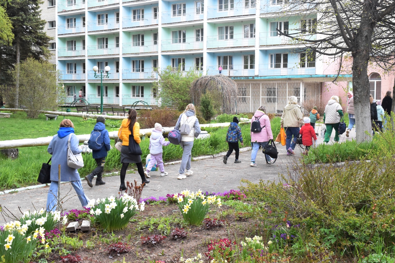 Костромские военнослужащие-участники СВО и их семьи на майских праздниках отдыхают в санатории