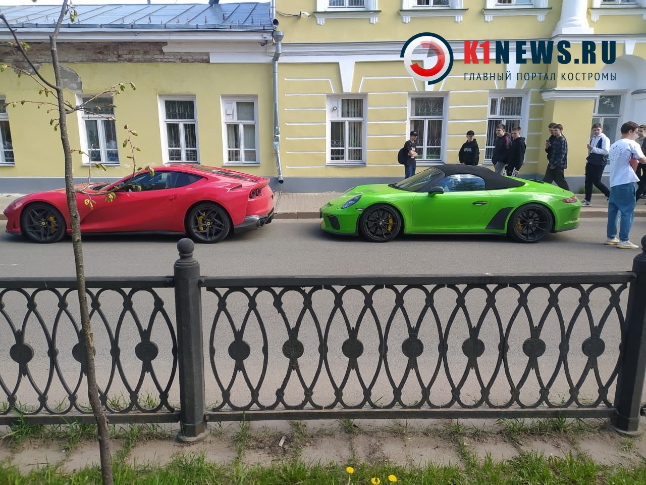 В Кострому приехали мажоры на дорогущих автомобилях