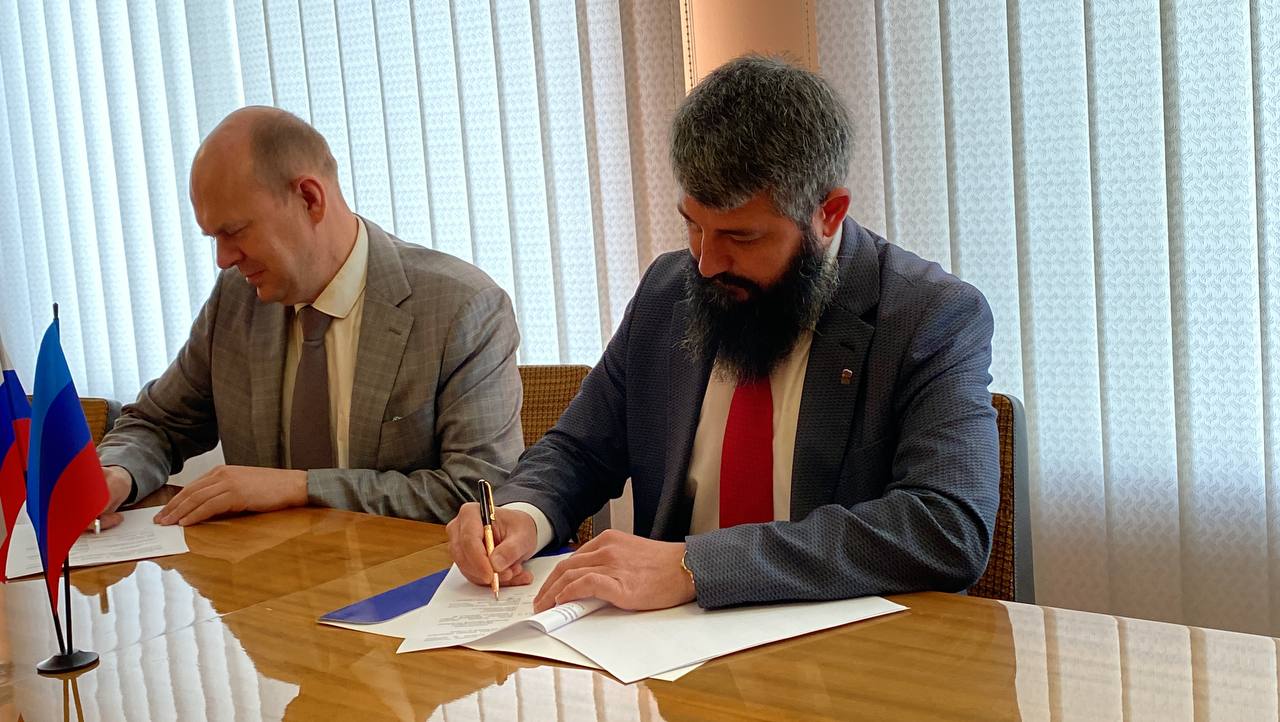 Меловский район ЛНР и Костромская область подписали соглашение о сотрудничестве