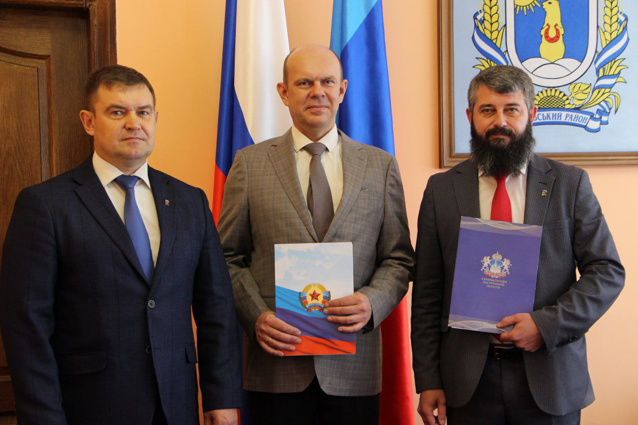 Меловский район ЛНР и Костромская область подписали соглашение о сотрудничестве