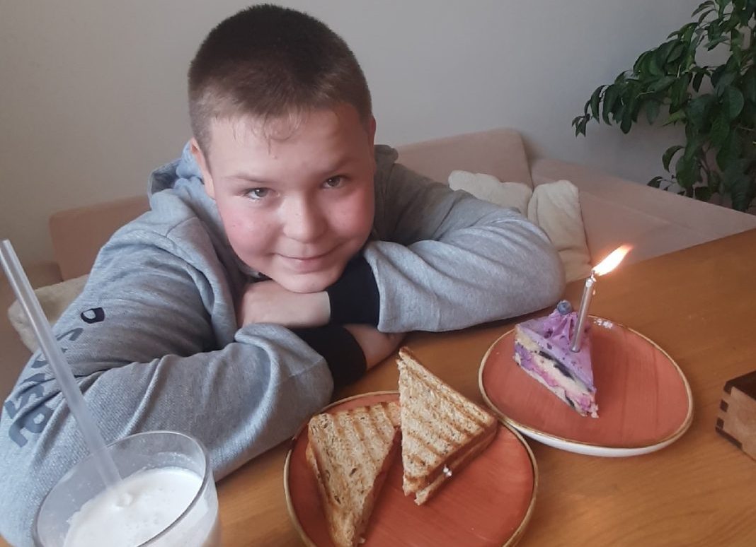 Костромичи устроили праздник мальчику из Ленинградской области