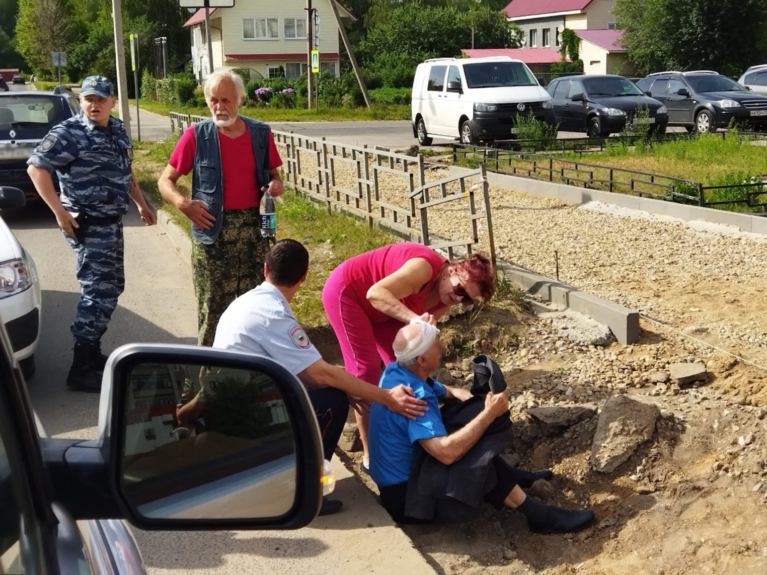 Пожилого ивановца спасли полицейские из Костромы