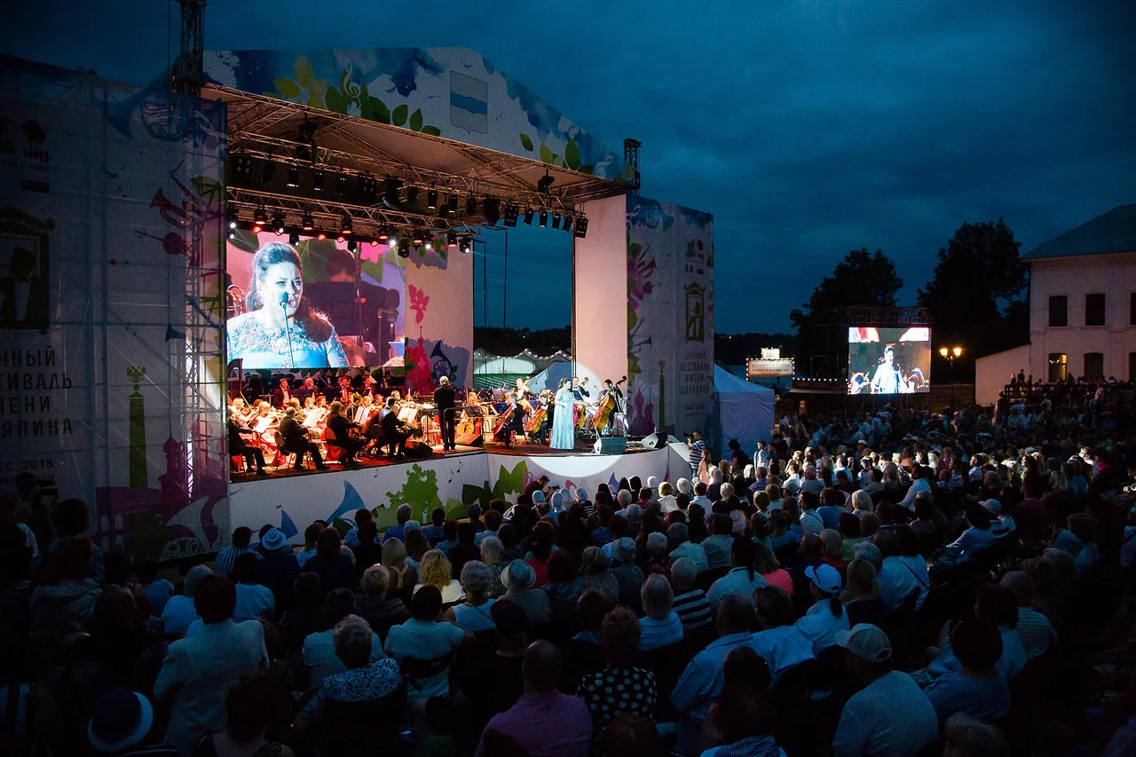 На грандиозном фестивале в Плёсе близ Костромы 17 июня выступят Юрий Башмет и Пелагея