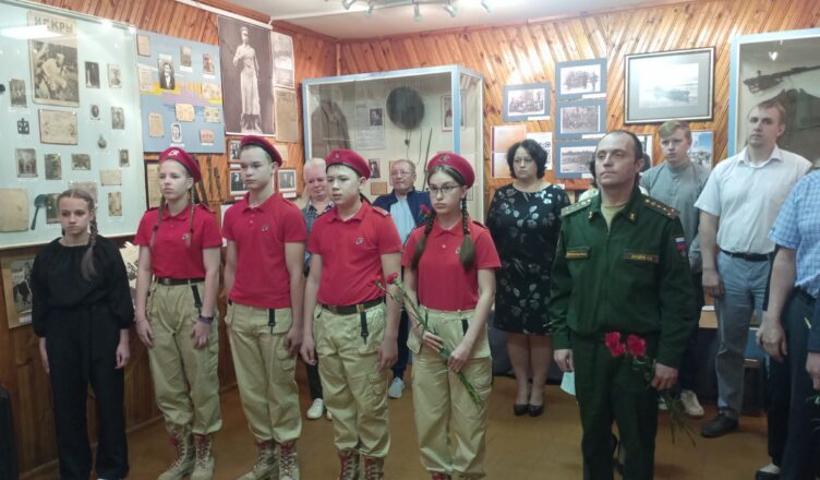 В Костромской области увековечили память земляка-военнослужащего