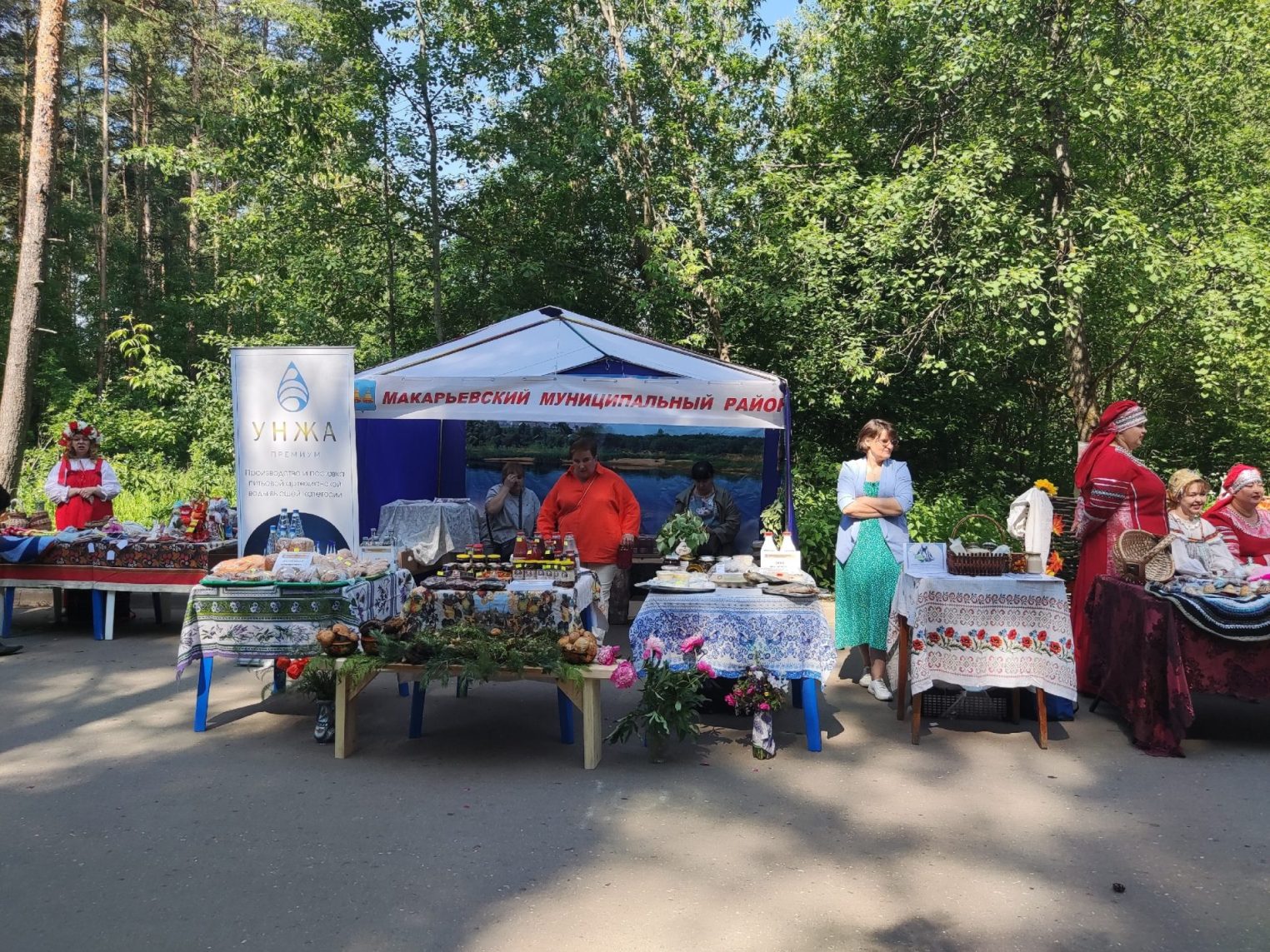 "День костромского села" отпраздновали вкусно, ярко и задорно