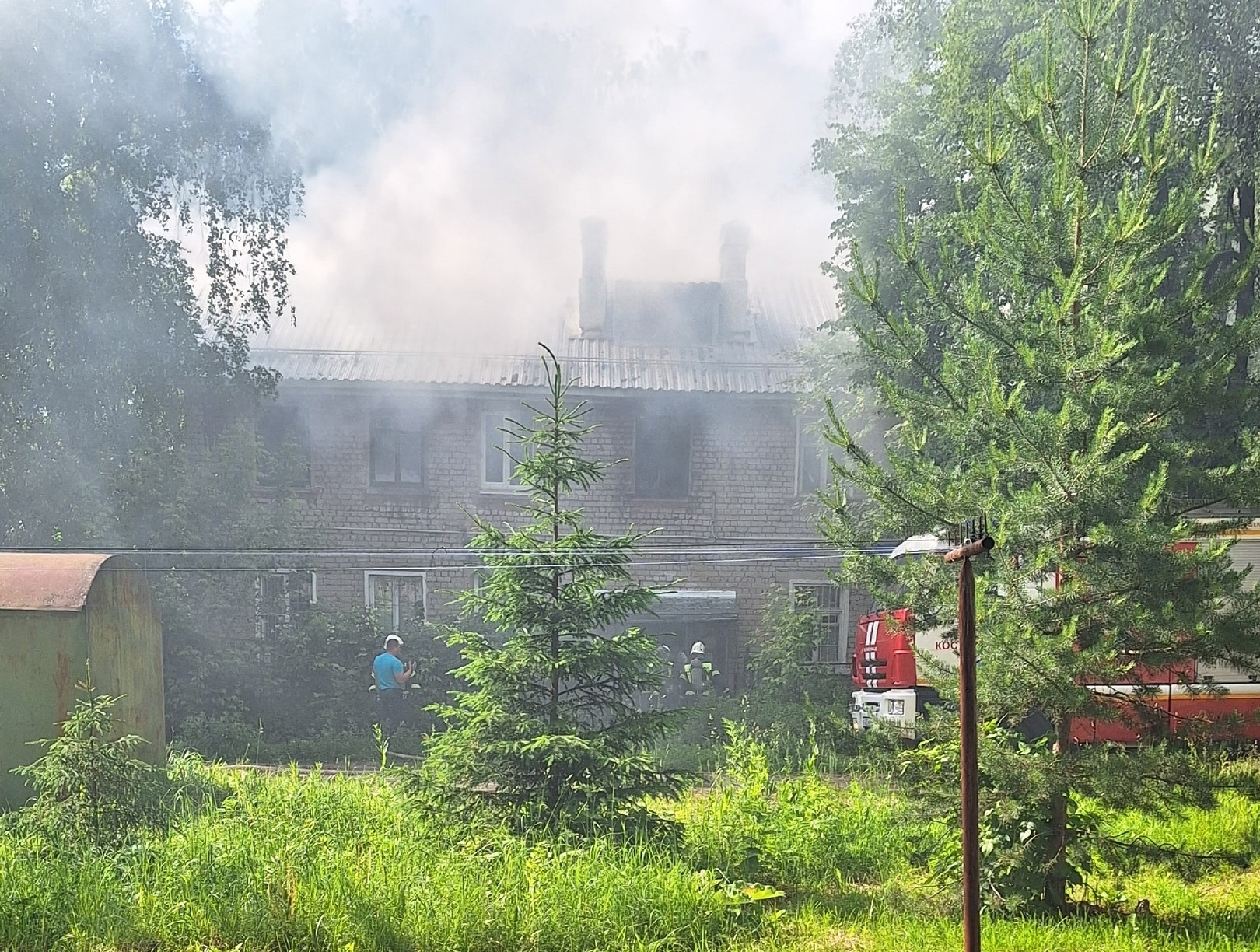 В Костроме загорелся расселённый дом