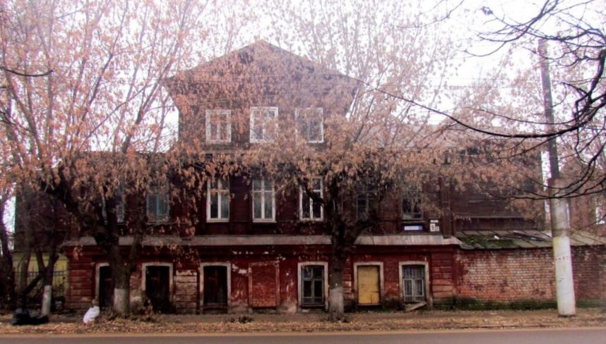 Памятник архитектуры в Костроме продает строительная компания