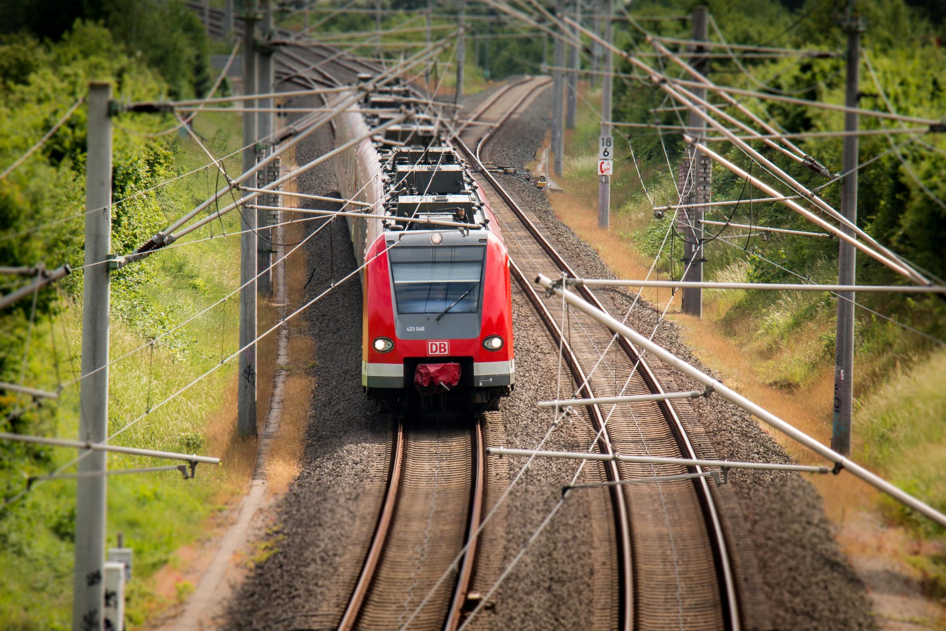 У пригородных поездов в Костромской области временно меняется расписание