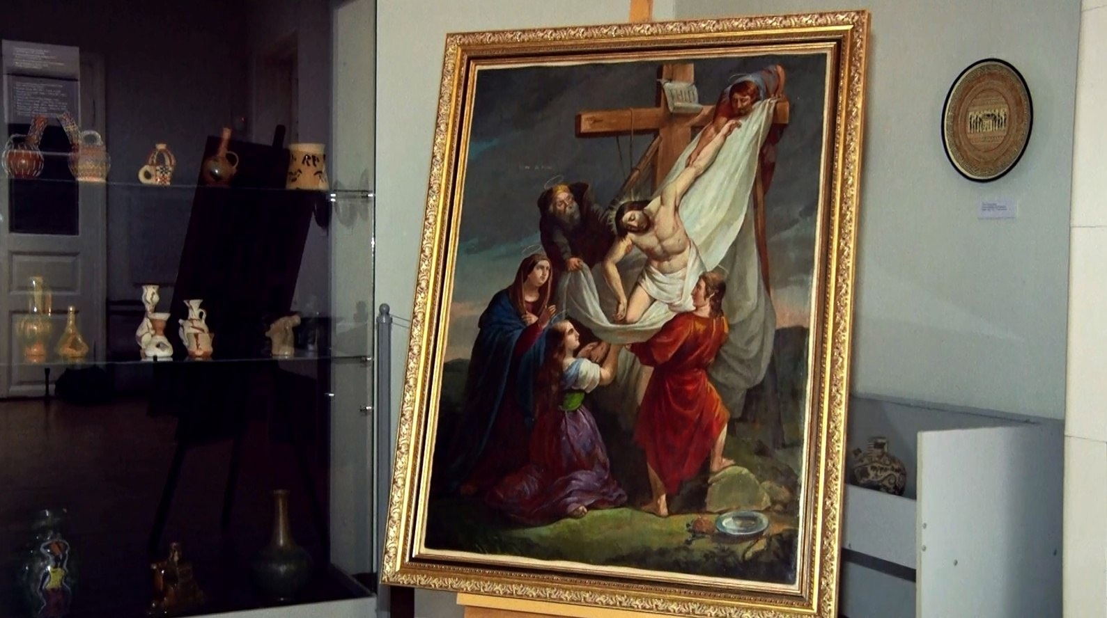 Костромские мастера отреставрировали уникальные картины 19 века