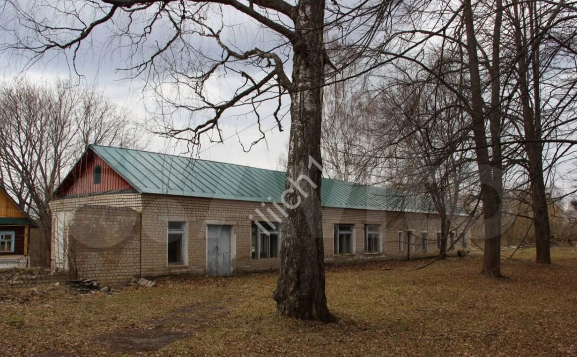 Старинное поместье под Костромой продают за копейки