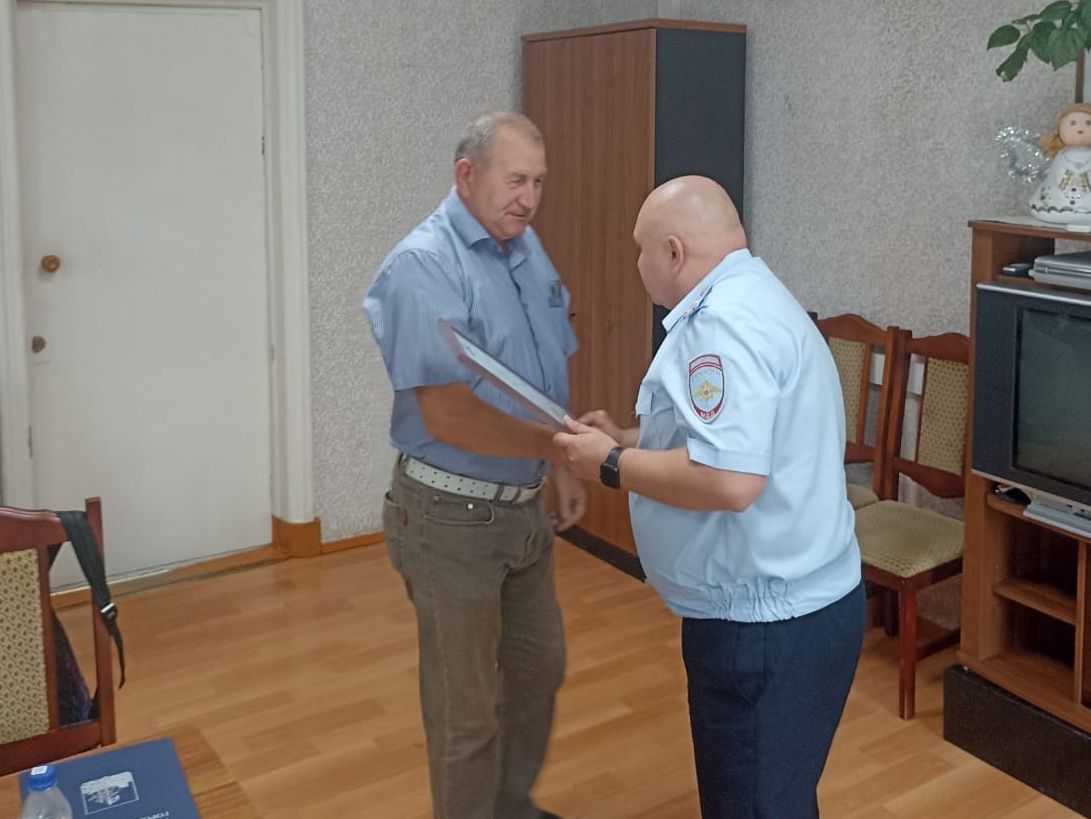 Костромских дружинников наградили за помощь полиции