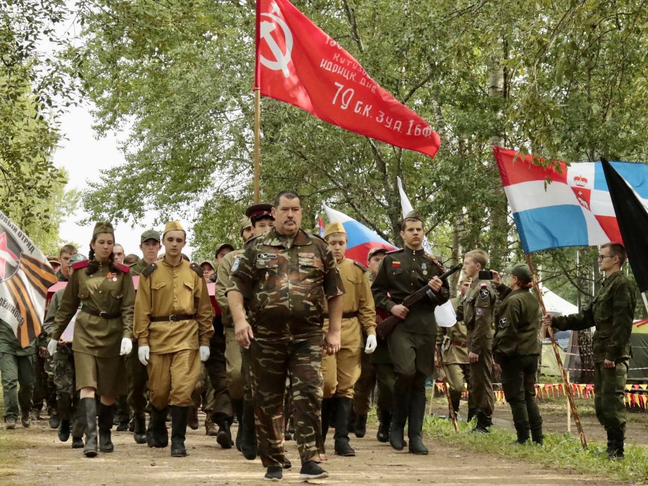 Костромские поисковики под Калугой участвовали в церемонии захоронения бойцов