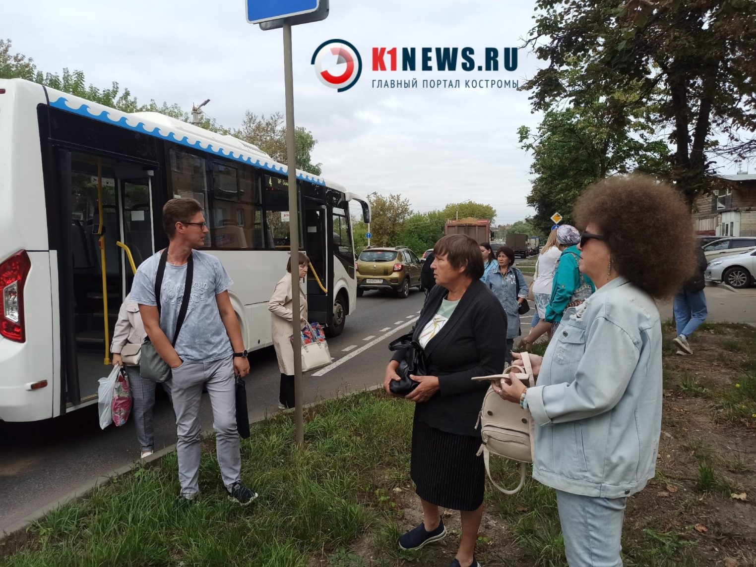 Новый автобус попал в аварию в Костроме
