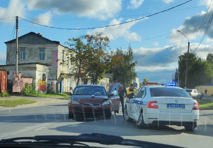 Патрульная  машина ДПС попала в аварию  в Костроме