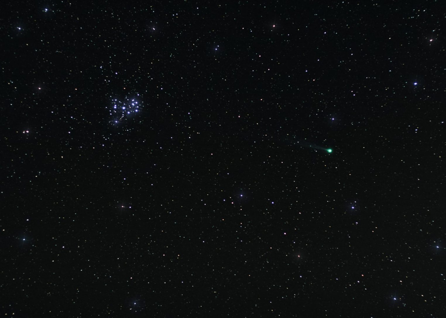 Пролетающую раз в 437 лет комету смогут увидеть жители Костромской области