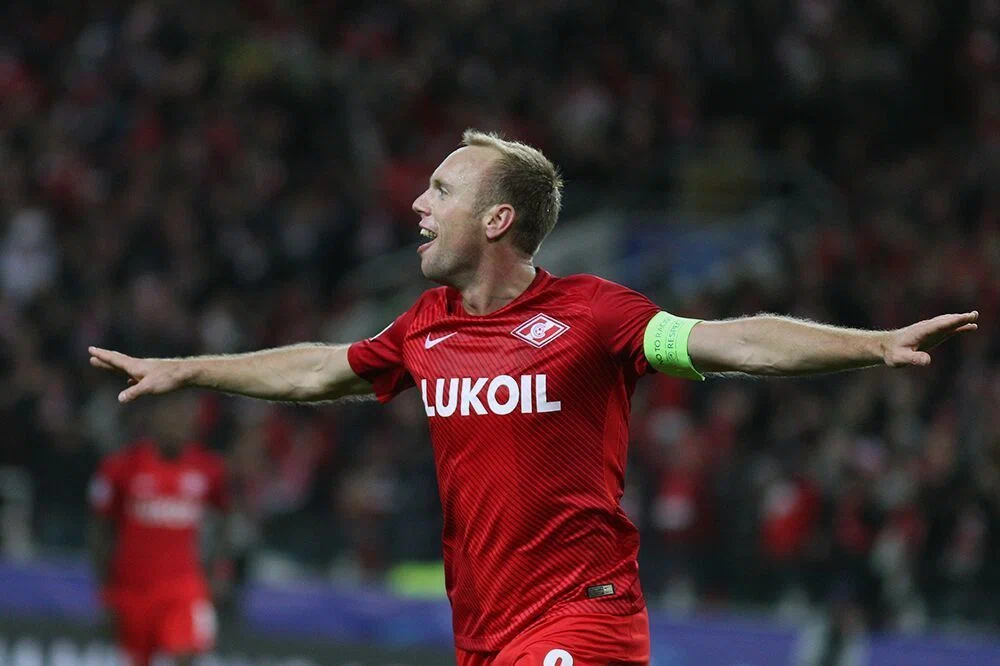 Суперзвезд футбола Глушакова и Щенникова планирует купить костромской «Спартак»