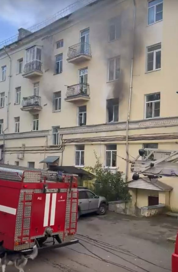 Людей эвакуировали из четырехэтажки в Костроме