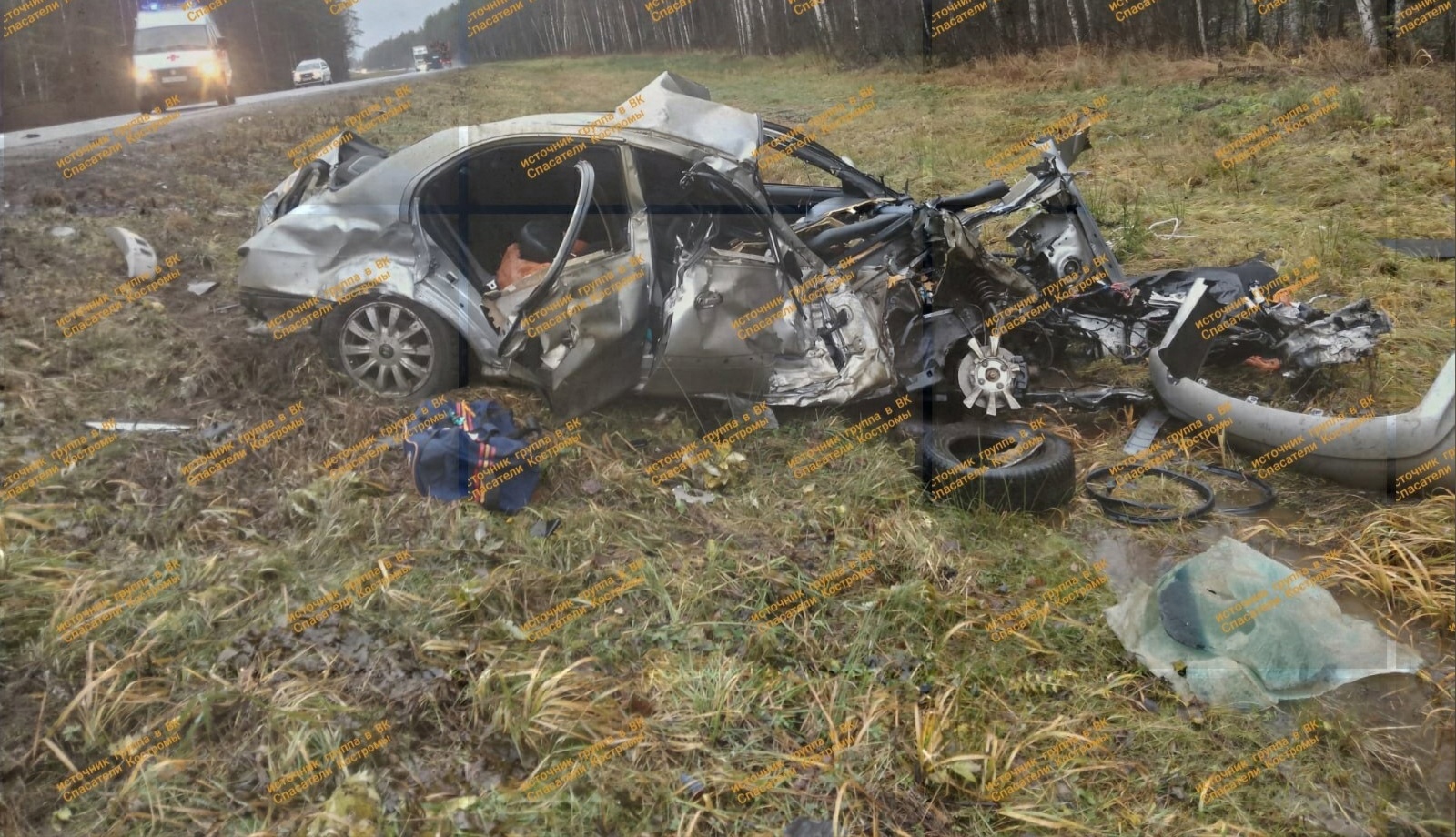 Ужас: в аварии на смертельной трассе машину разорвало на куски, водитель погиб сразу