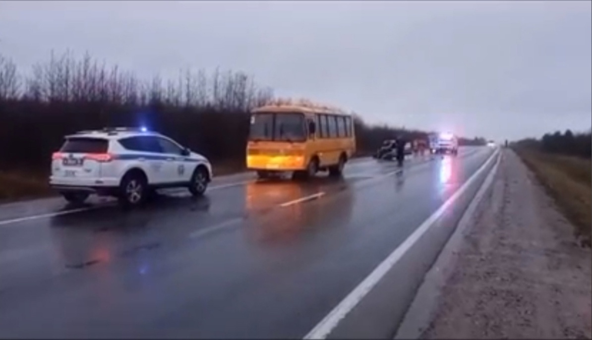 Узнали подробности о смертельном ДТП со школьным автобусом под Костромой