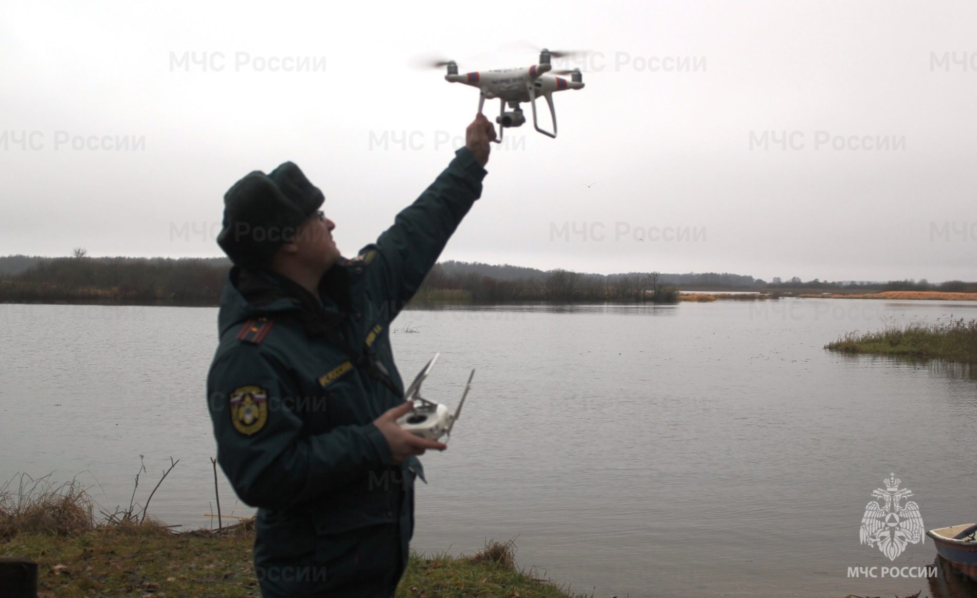 Костромские спасатели патрулируют водоёмы с помощью дронов