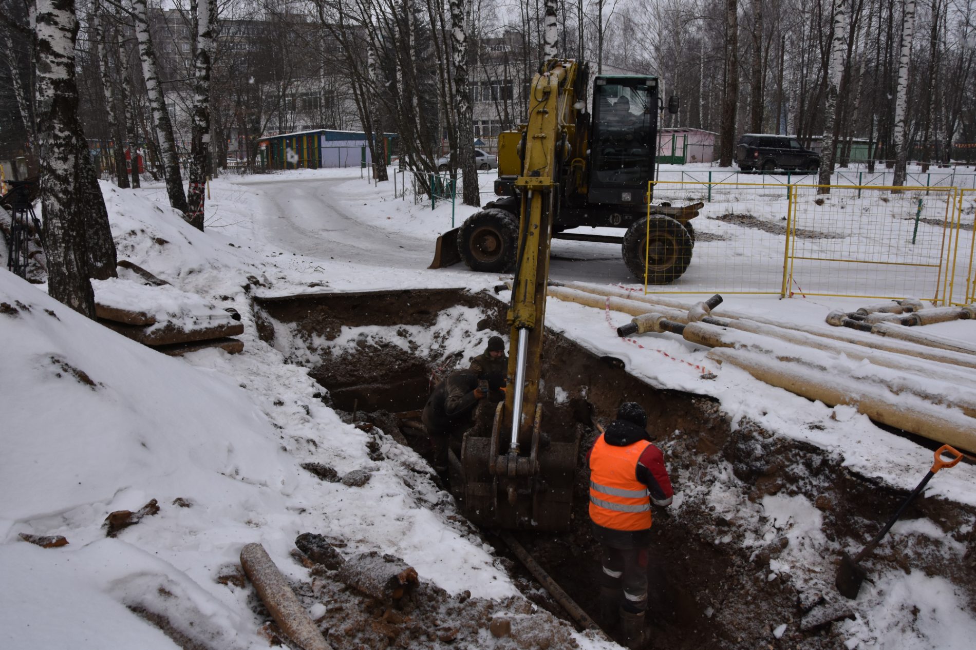 В Костроме заменили уже 16 километров квартальных сетей
