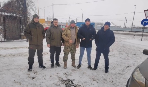 Десантники из Костромской области доставили подарки бойцам в зоне СВО