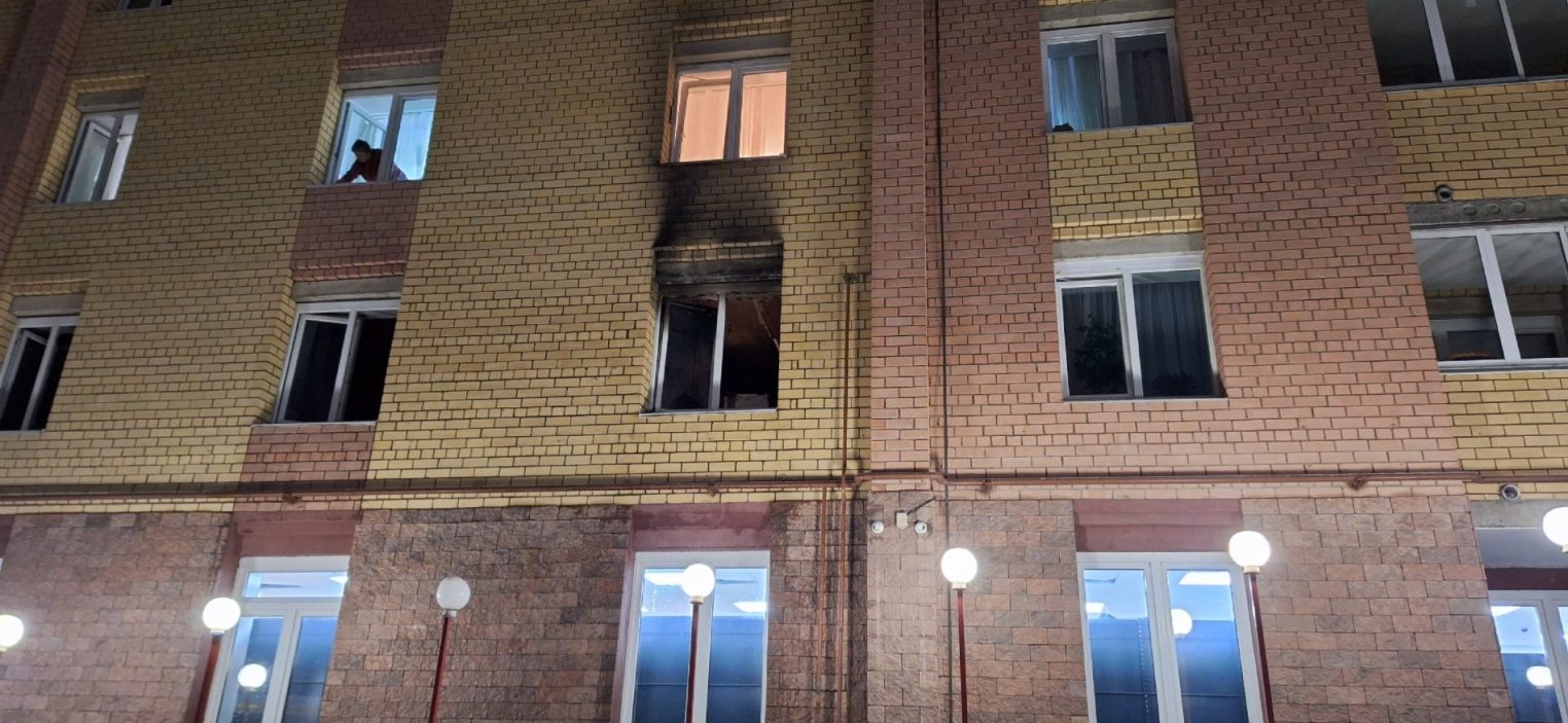 В квартире новостройки в Костроме вспыхнул пожар
